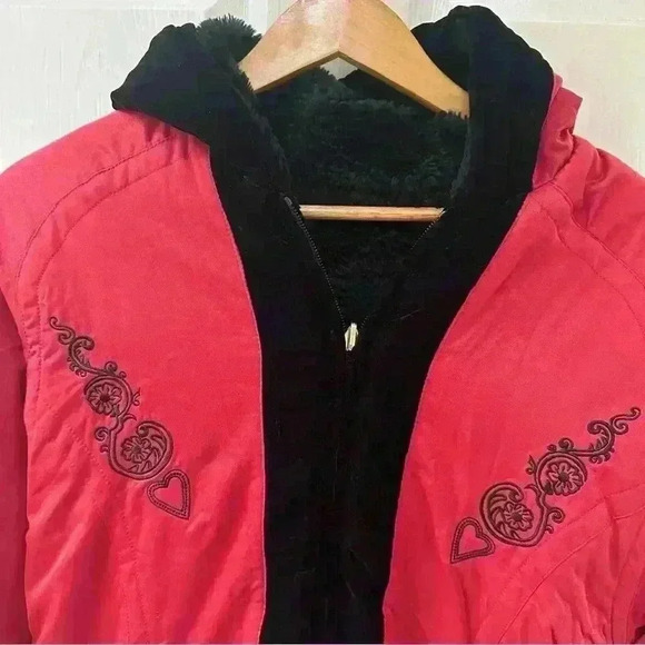 Obermeyer Anastasia Women's Reversible Ski Jacket Red and Black Fleece size 6 - Picture 3 of 11